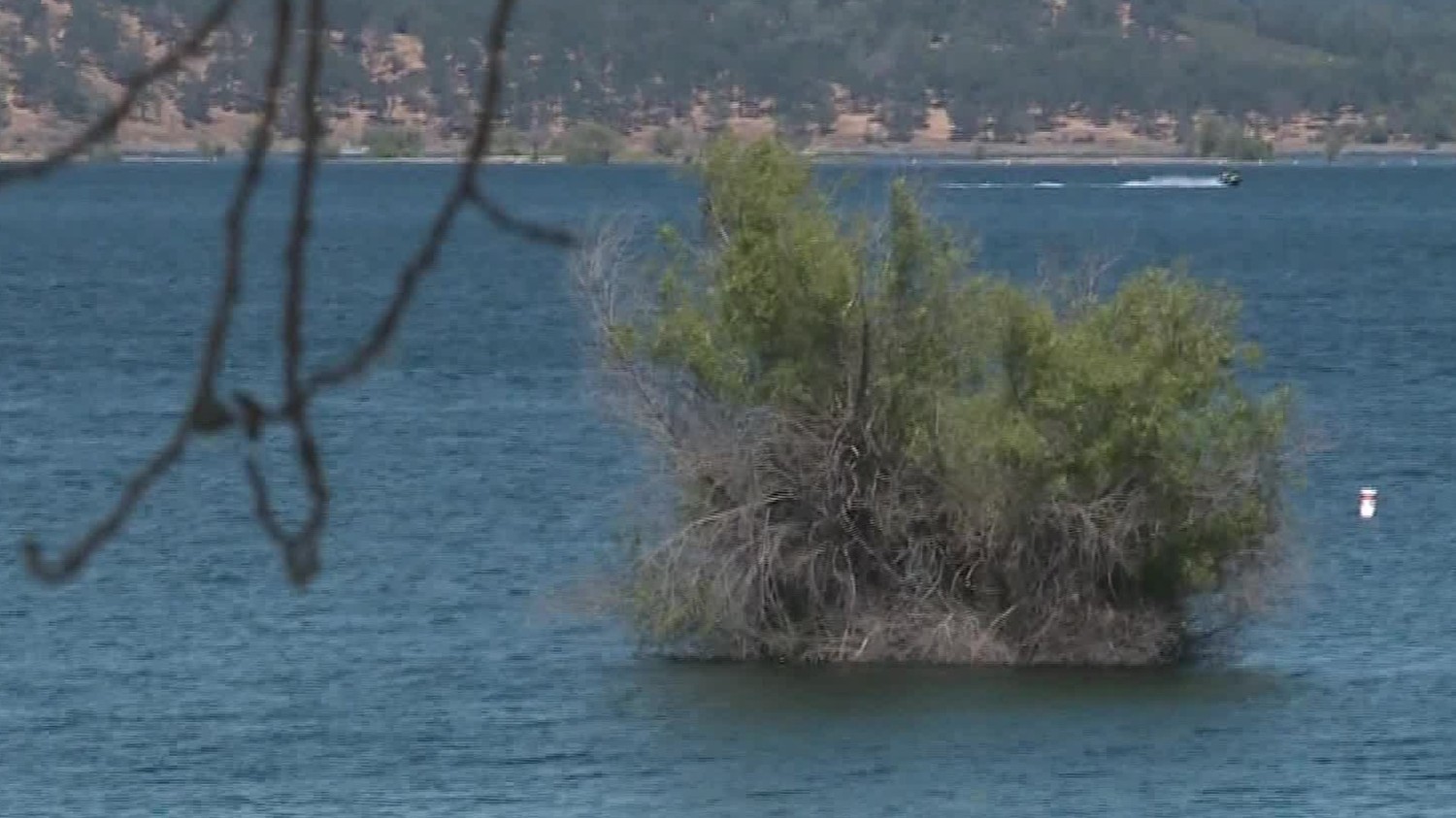 Folsom Lake Up To 88% Of Capacity On Memorial Day - CBS Sacramento