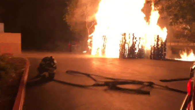 Over 200 pallets behind Sacramento Costco catch fire