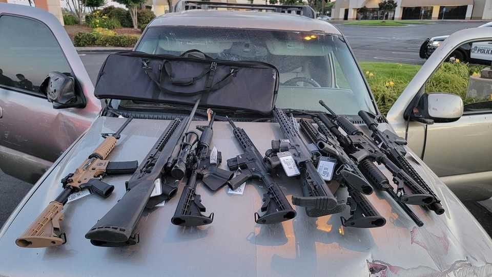 Arrest after Modesto hunting store burglary.  Firearms recovered