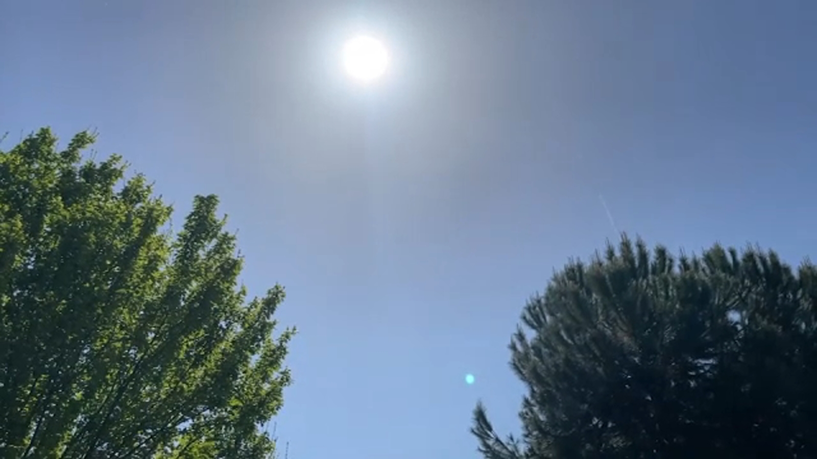 Health officials warn about heart health during hot weather