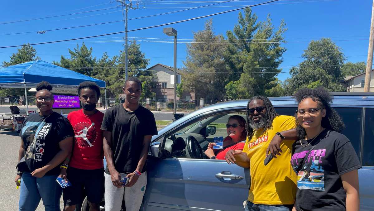$8,500 worth of gas cards given to Sacramento community