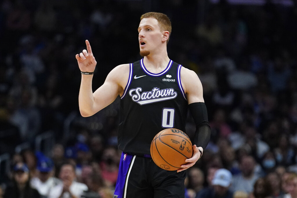 Kings decline qualifying offer for DiVincenzo, commit to Metu, Lyles and Queta