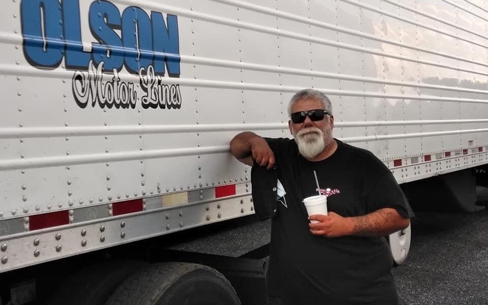 Gofundme launched for Hesperia truck driver stabbed to death near Fresno - VVNG.com