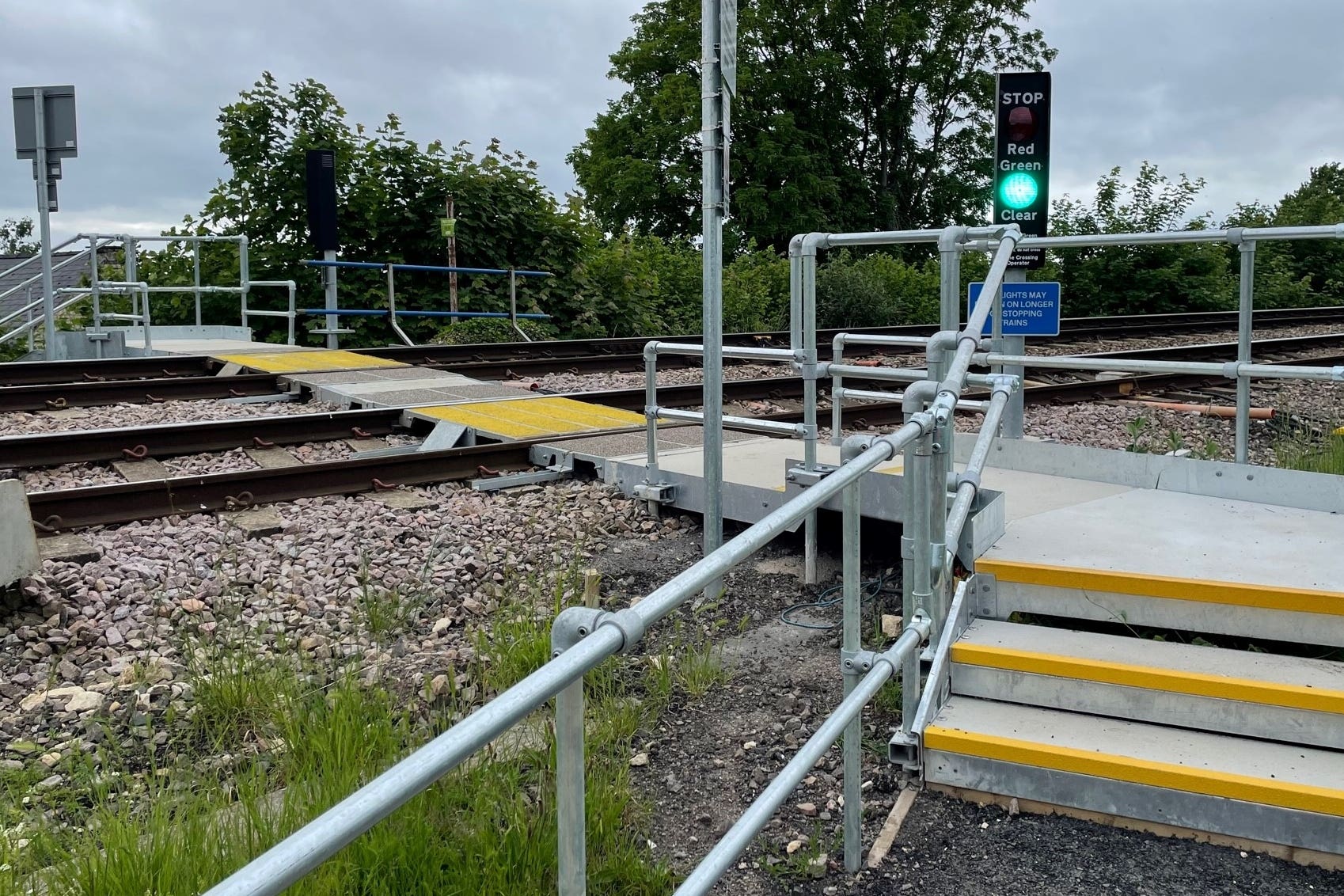 Technology upgrade to slash level crossing waiting times