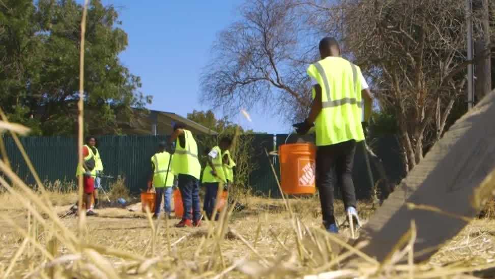 Sacramento kids clean streets for 'Heal & Rebuild' summer project