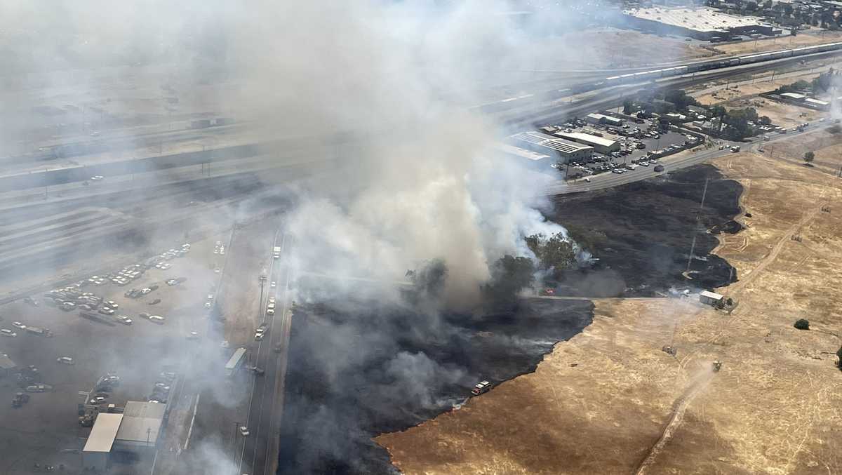 Arson suspected as cause of Sacramento County vegetation fire