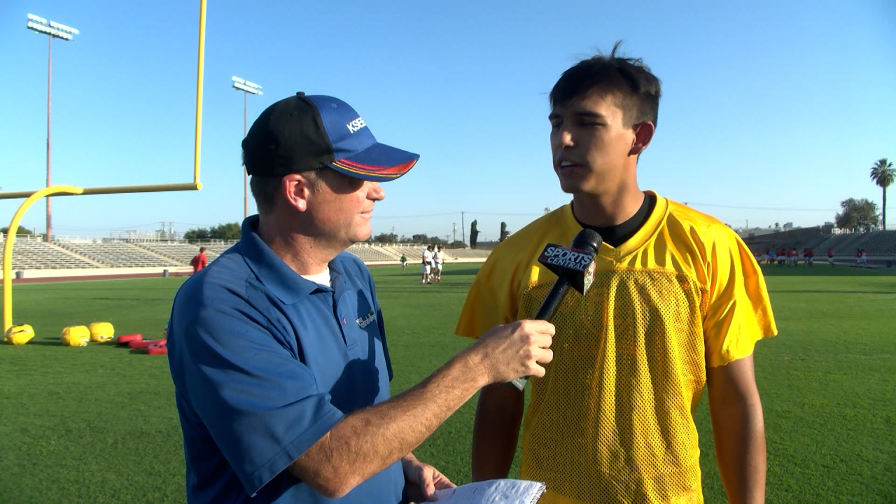 1 on 1 with Fresno City Quarterback Isaiah Robles