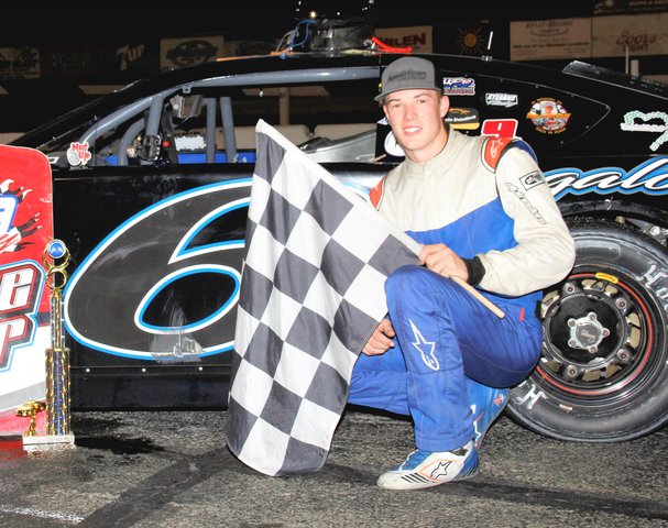 High school QB extends Stockton Late Model lead