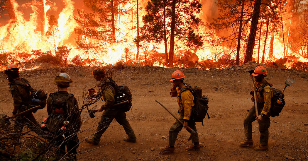 Mosquito Fire Near Sacramento is at 'Tipping Point'