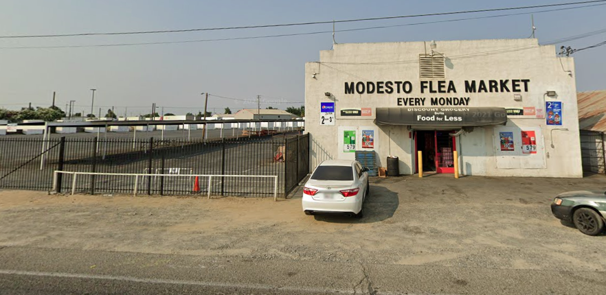 Check Out This Vast Flea Market In Northern California