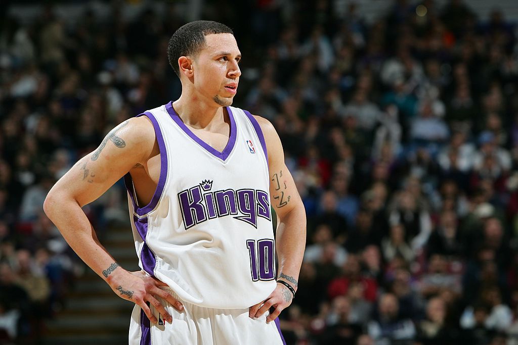 Sacramento Kings legend Mike Bibby joining fan controlled basketball league as coach