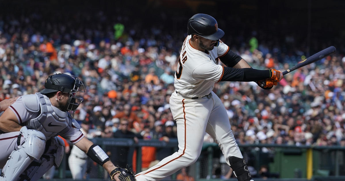Giants lose to D-backs, eliminated from playoff contention