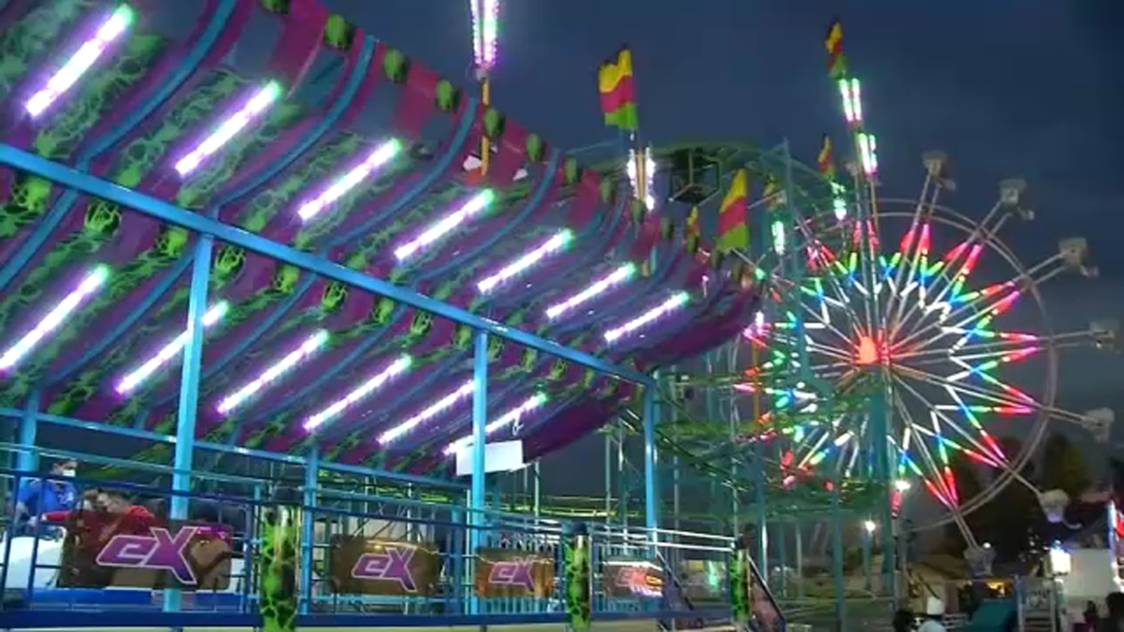 The Big Fresno Fair kicks off day 1 with food, fun and performance by Dwight Yoakam