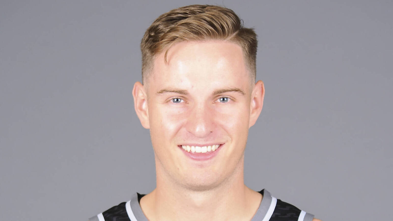 Sacramento Kings finalize roster, waive Sam Merrill
