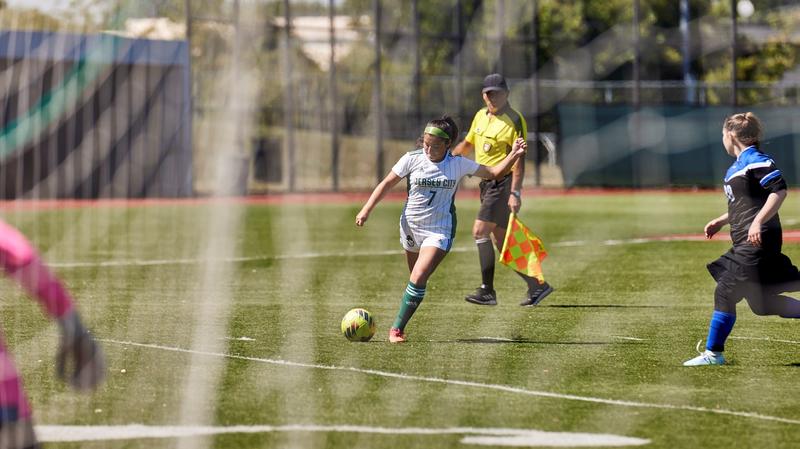 Late Goal Not Enough as Women's Soccer Falls 2-1 at Stockton