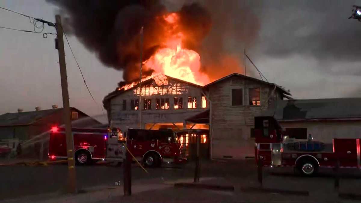 Structure catches fire in Stockton