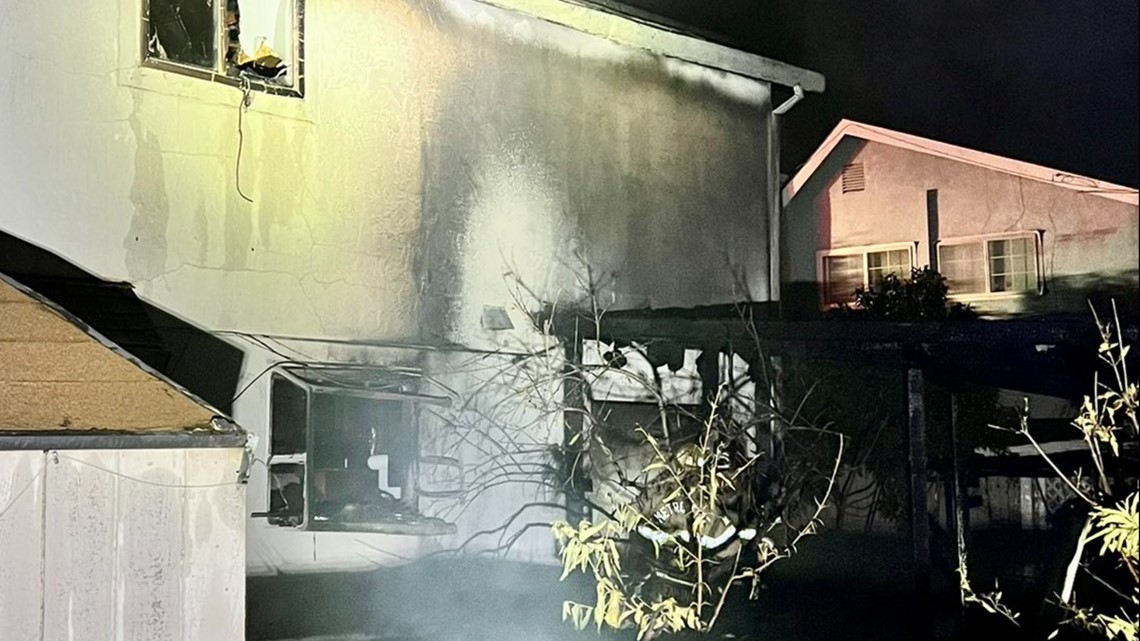 Firefighters credit smoke detectors for saving South Sacramento homeowners from fire