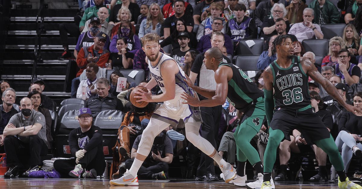 Sacramento Kings (10-7) at Boston Celtics (14-4) Game #19 11/25/22
