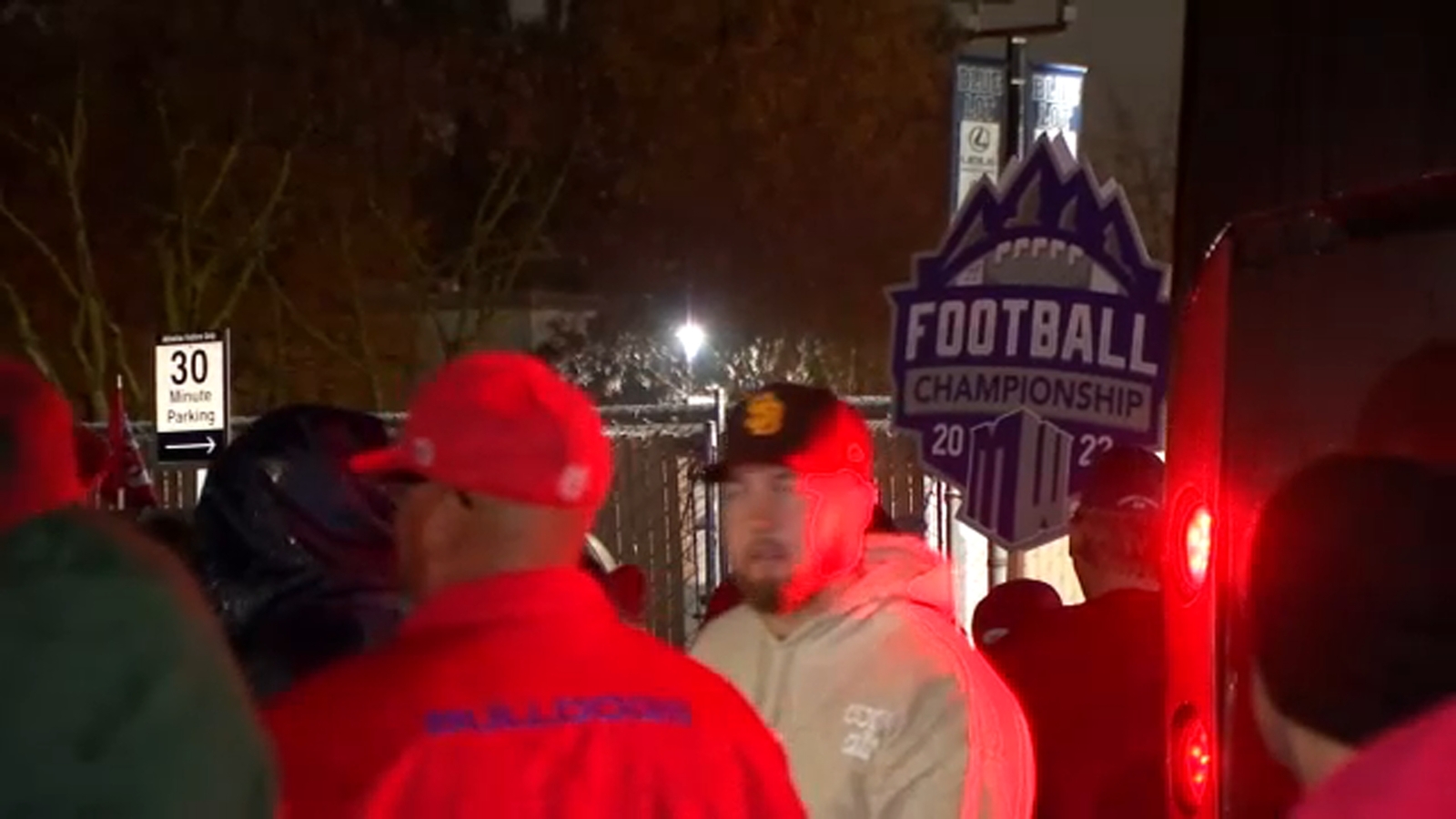 Fans welcomed back the Fresno State Bulldogs after their Mountain West Championship win