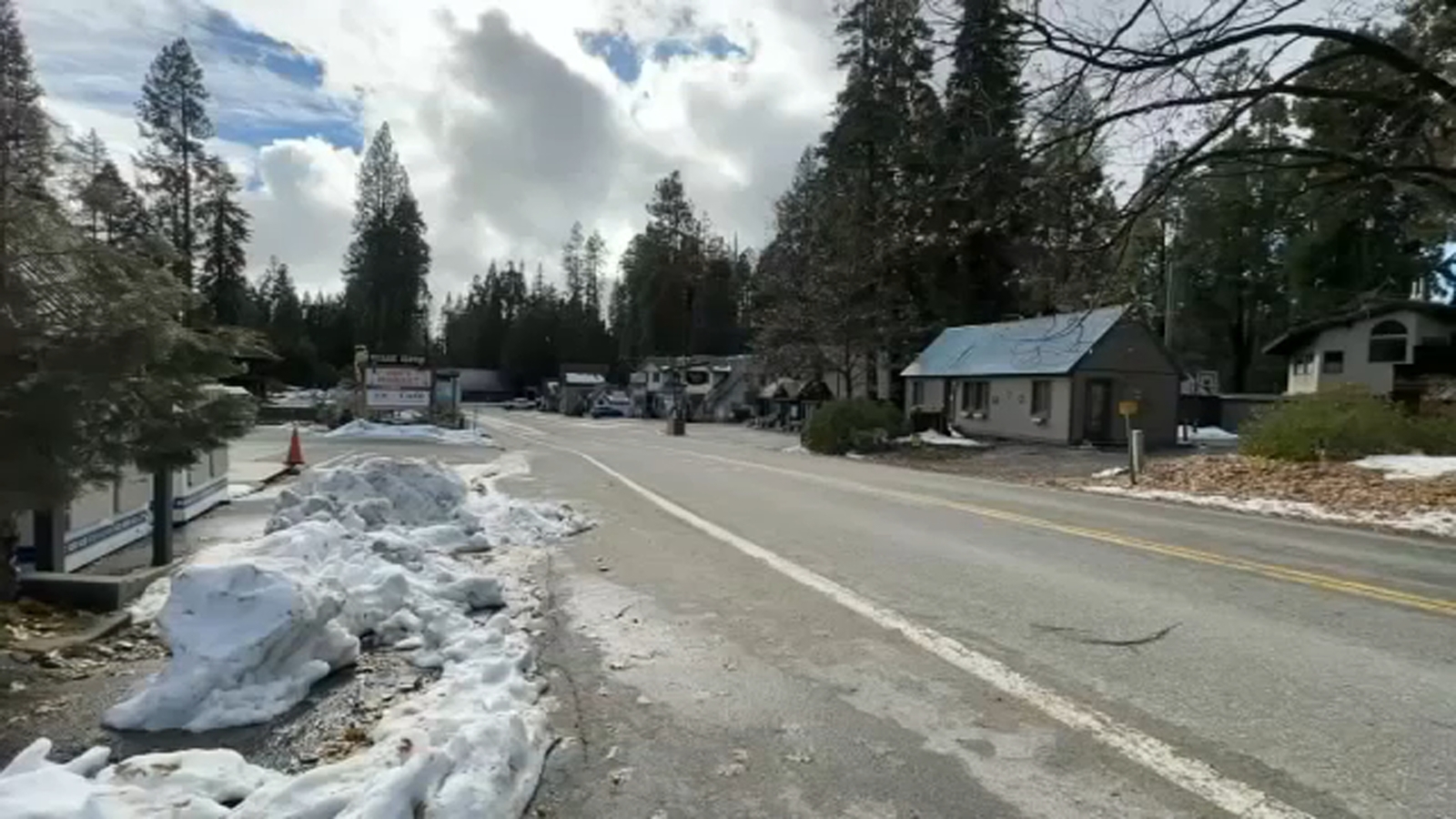 Storm brings fresh snow to Valley mountain communities