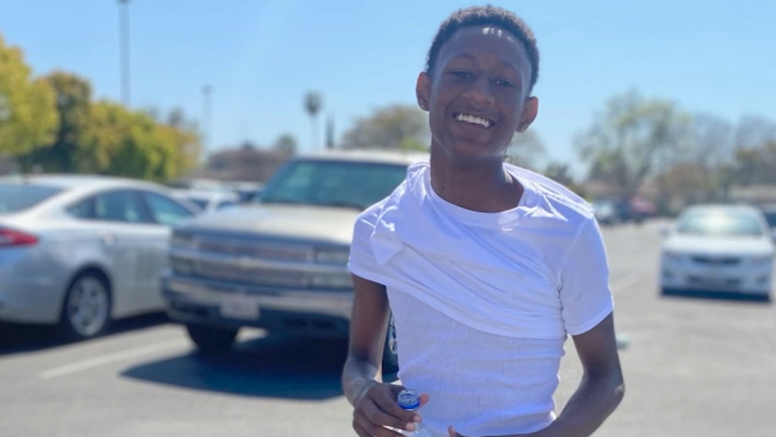 Driver charged with murder in crash that killed Hoover High School student