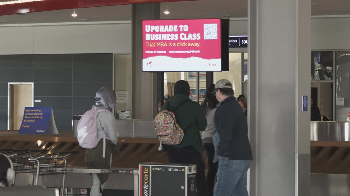 Rideshare drivers hustling to and from Sacramento airport amid holiday travel season