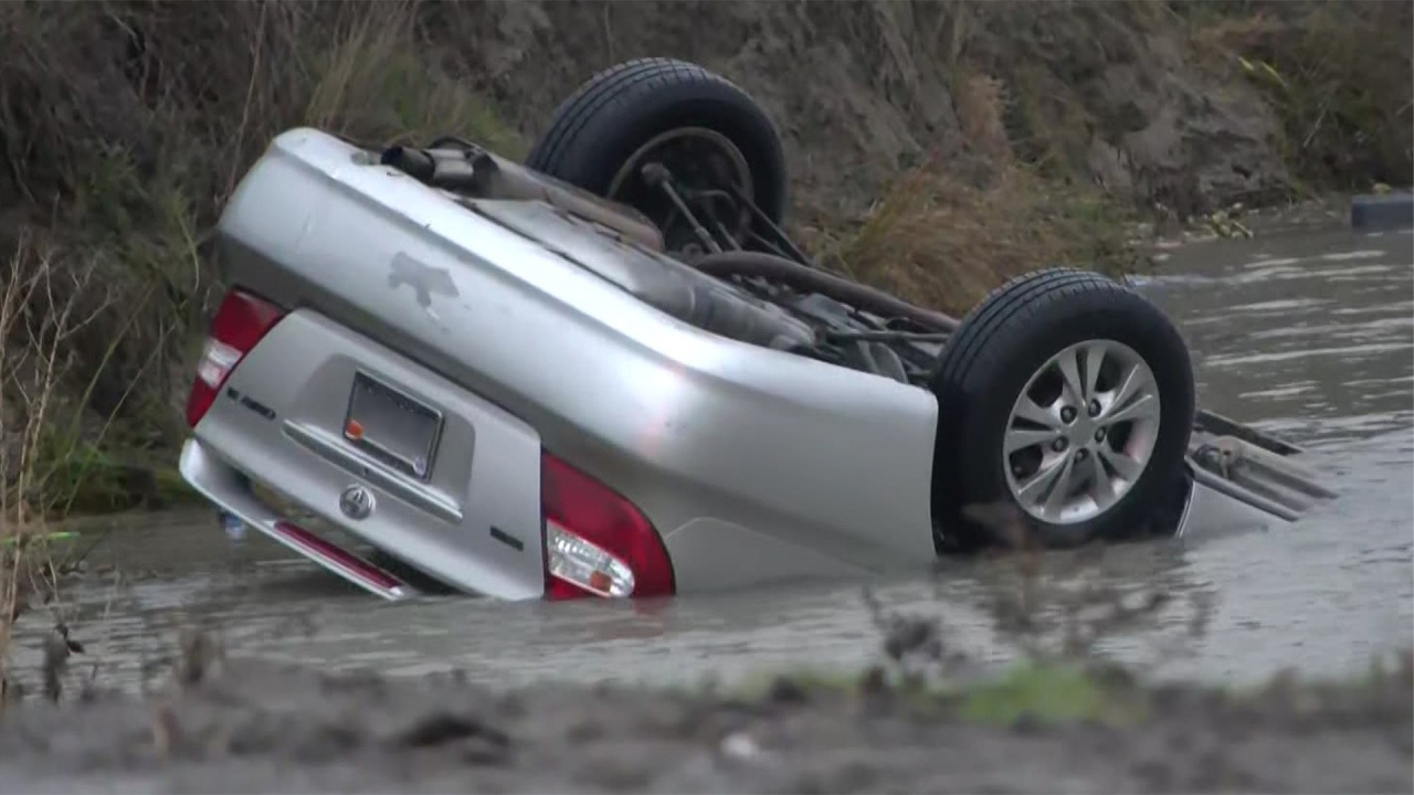 IDENTIFIED: Woman killed after driving into Fresno County canal